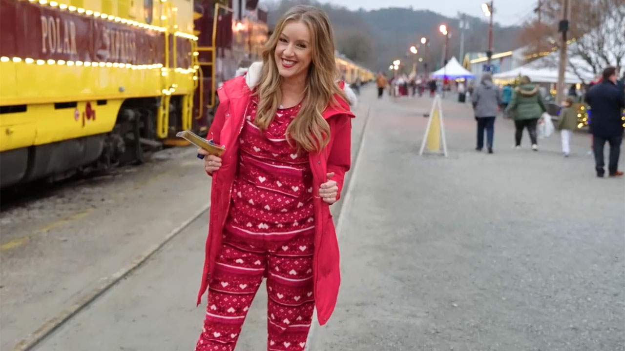 Small Town Christmas - Small Town Christmas – The Other Polar Express